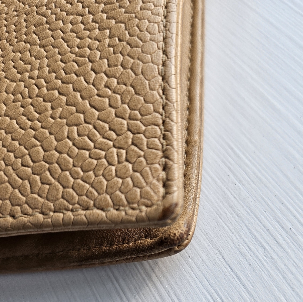 VGUC Chanel Caviar Leather Kisslock Beige Wallet Vintage - Picture 14 of 17
